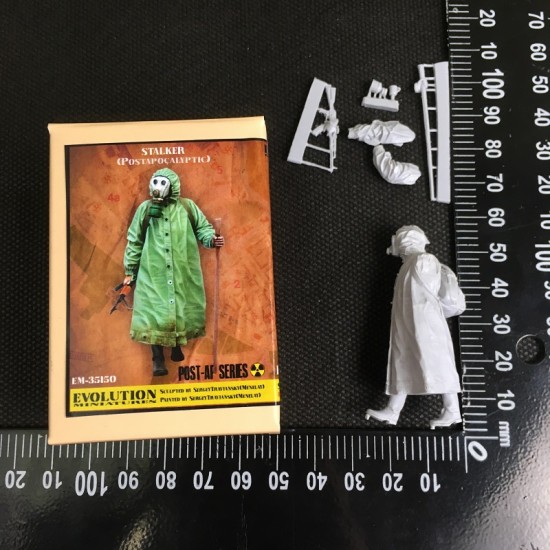 1/35 Stalker #1 (Post Apocalyptic)