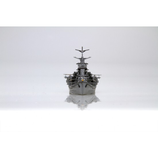 1/700 IJN Heavy Cruiser Mogami 1942 (TOKU-69) 1/700 IJN Heavy Cruiser Mogami 1942 (TOKU-69)