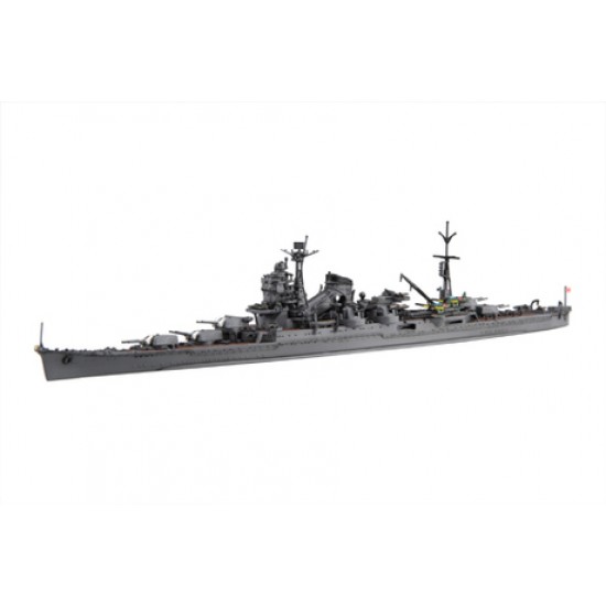 1/700 IJN Heavy Cruiser Ibuki (TOKU-99) 1/700 IJN Heavy Cruiser Ibuki (TOKU-99)