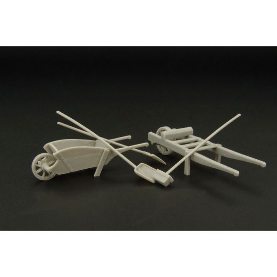 1/48 Wheel-Barrow  Set