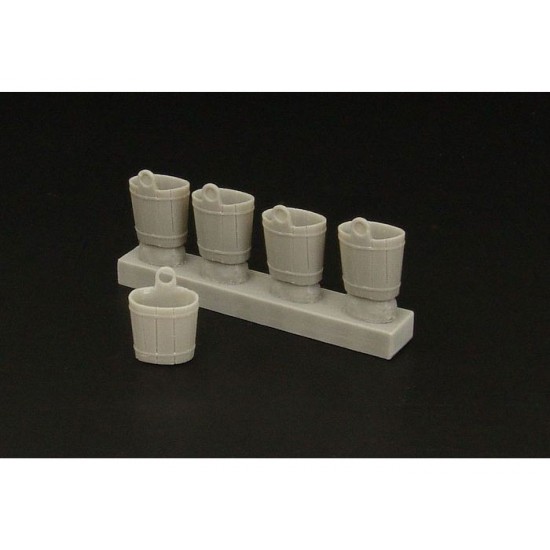 1/48 Wooden Tubs 1/48 Wooden Tubs
