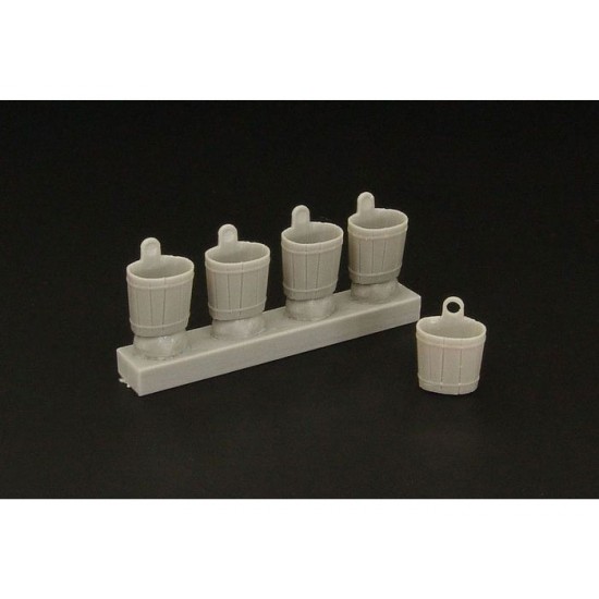1/48 Wooden Tubs 1/48 Wooden Tubs