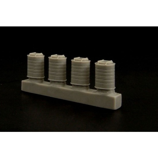 1/48 Soviet Thermos Cans 1/48 Soviet Thermos Cans