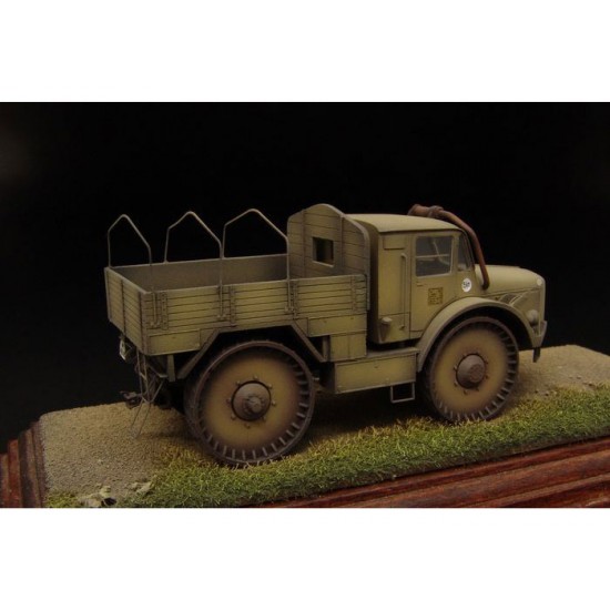 1/72 Skoda RSO Wheeled Tractor 1/72 Skoda RSO Wheeled Tractor