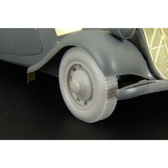 1/35 Citroen 11CV Wheels for Tamiya kits 1/35 Citroen 11CV Wheels for Tamiya kits