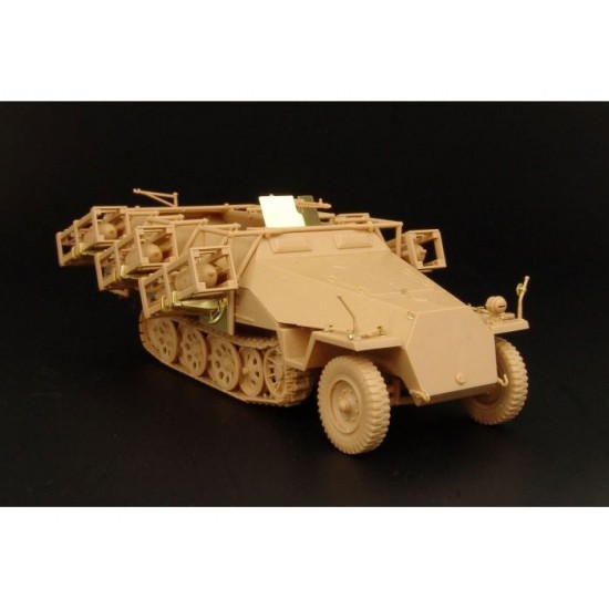 1/48 Sd Kfz 251 Stuka Zu Fuss Detail Set for Tamiya kits 1/48 Sd Kfz 251 Stuka Zu Fuss Detail Set for Tamiya kits