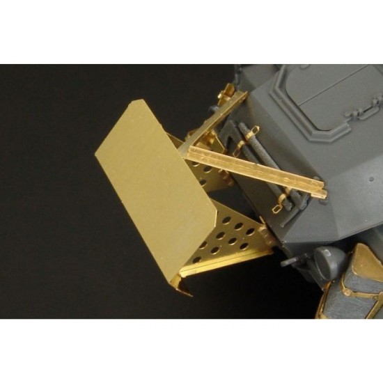 1/48 SdKfz 232 Front Bumper-Spoiler Detail Set for Tamiya kits 1/48 SdKfz 232 Front Bumper-Spoiler Detail Set for Tamiya kits