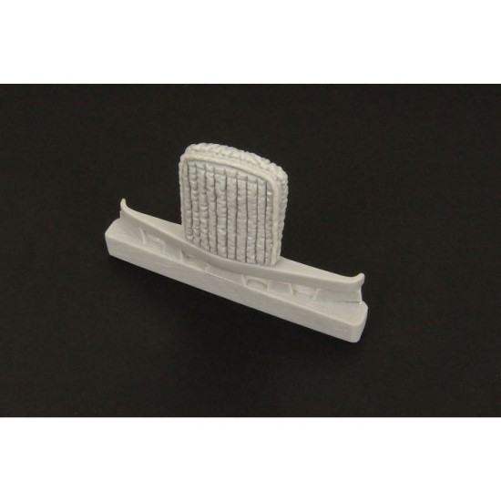 1/48 Opel Blitz Winter Radiator Cover for Italeri/Tamiya kits 1/48 Opel Blitz Winter Radiator Cover for Italeri/Tamiya kits