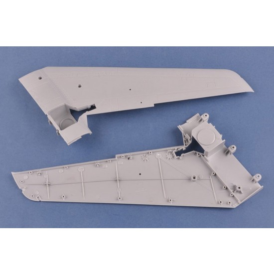 1/18 North American F-86F-30 Sabre 1/18 North American F-86F-30 Sabre