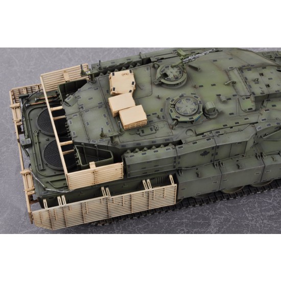 1/35 Leopard 2A4M CAN 1/35 Leopard 2A4M CAN