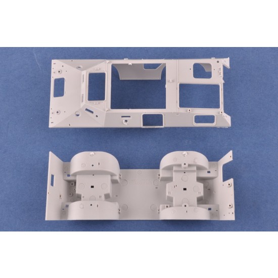 1/35 USAF XM706E2 Cadillac Gage Commando Armoured Car 1/35 USAF XM706E2 Cadillac Gage Commando Armoured Car