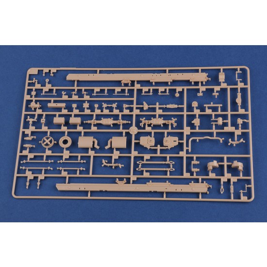 1/35 LKW 5t Mil Glw KAT I Und KAT I A1 (4 1/35 LKW 5t Mil Glw KAT I Und KAT I A1 (4