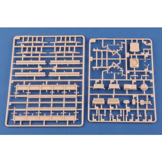 1/35 Ukraine KrAZ-6322 Soldier Cargo Truck 1/35 Ukraine KrAZ-6322 Soldier Cargo Truck
