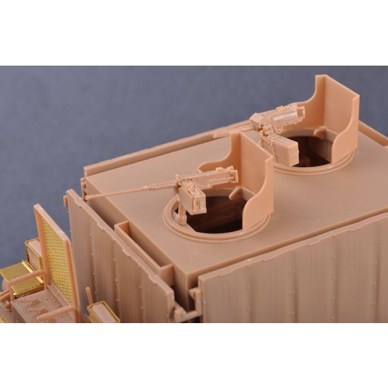 1/35 M1070 Gun Truck 1/35 M1070 Gun Truck