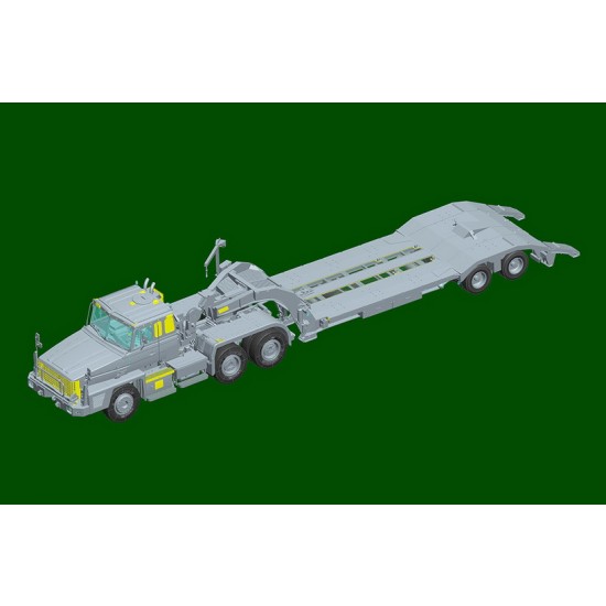 1/35 Scammell Commander with 62 tonne Crane Fruehauf Semi-trailer 1/35 Scammell Commander with 62 tonne Crane Fruehauf Semi-trailer