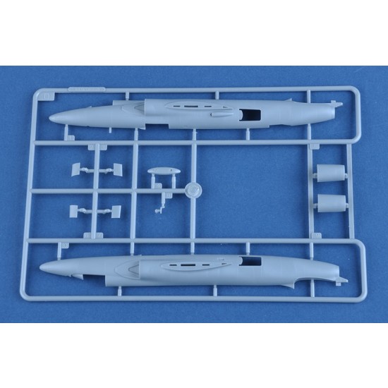 1/72 Lockheed U-2A Dragon Lady 1/72 Lockheed U-2A Dragon Lady