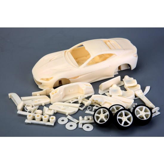 1/24 Ferrari Portofino (resin kit) 1/24 Ferrari Portofino (resin kit)