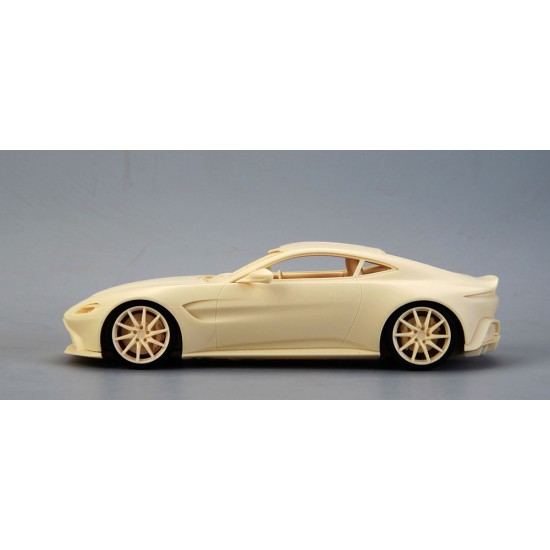 1/24 Aston Martin Vantage Car 1/24 Aston Martin Vantage Car