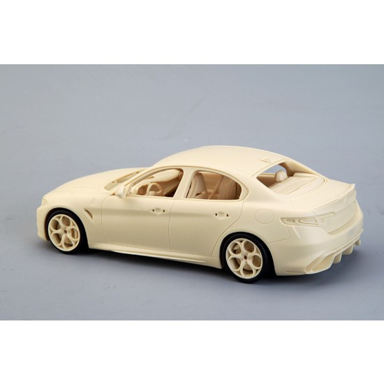 1/24 Alfa Romeo Giulia Quadrifoglio Full Resin Kit 1/24 Alfa Romeo Giulia Quadrifoglio Full Resin Kit