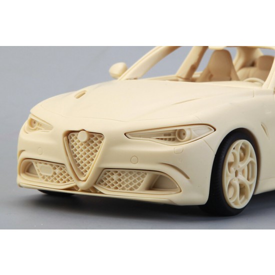 1/24 Alfa Romeo Giulia Quadrifoglio Full Resin Kit 1/24 Alfa Romeo Giulia Quadrifoglio Full Resin Kit