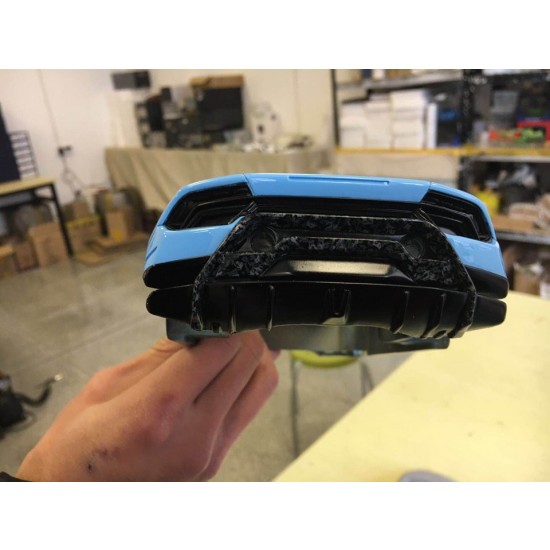1/18 Lamborghini Huracan Performante LP 640-4 (resin kit) 1/18 Lamborghini Huracan Performante LP 640-4 (resin kit)