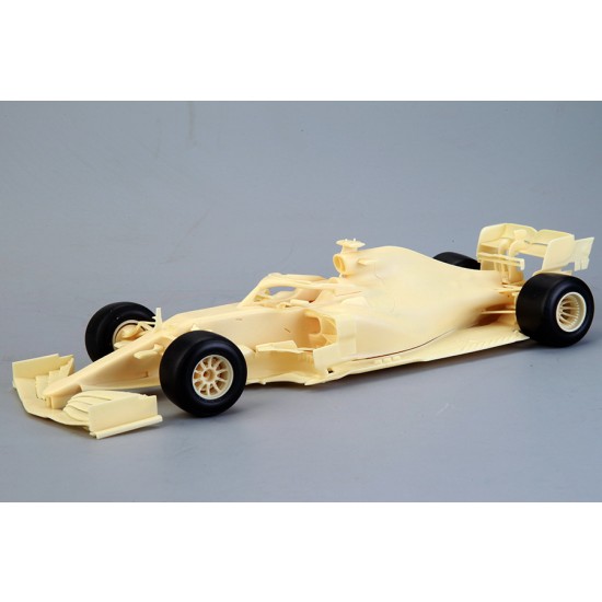 1/20 Mercedes AMG F1 W10 1/20 Mercedes AMG F1 W10