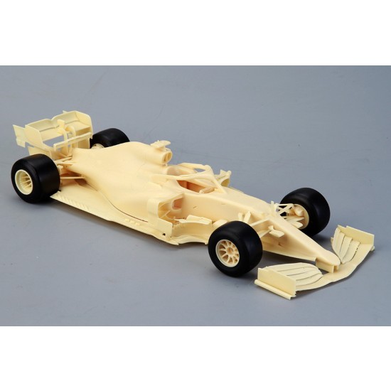 1/20 Mercedes AMG F1 W10 1/20 Mercedes AMG F1 W10