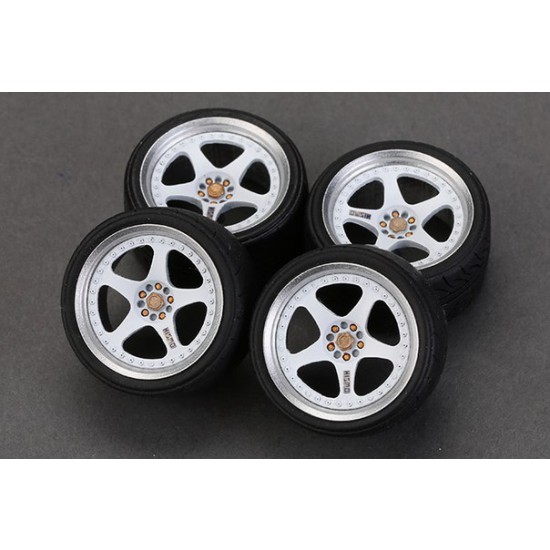 1/24 18inch NISMO LMGT2 Wheels for Tamiya R32 kit (Resin+Decals) 1/24 18inch NISMO LMGT2 Wheels for Tamiya R32 kit (Resin+Decals)