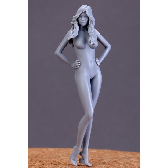 1/24 Show Girls with Long Hair 1/24 Show Girls with Long Hair