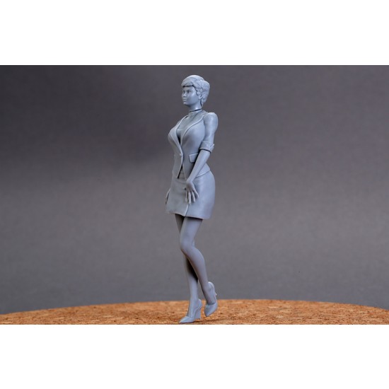 1/24 Show Girls with Short Hair (1 Resin Figure) 1/24 Show Girls with Short Hair (1 Resin Figure)