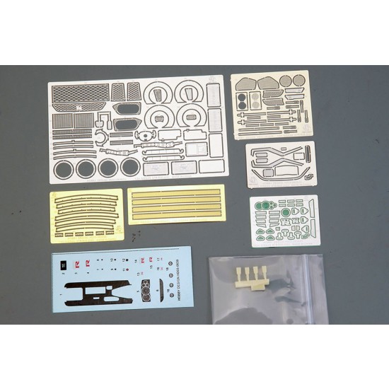 1/24 Nissan GTR R35-2022 Detail set for Tamiya kit #24300 1/24 Nissan GTR R35-2022 Detail set for Tamiya kit #24300