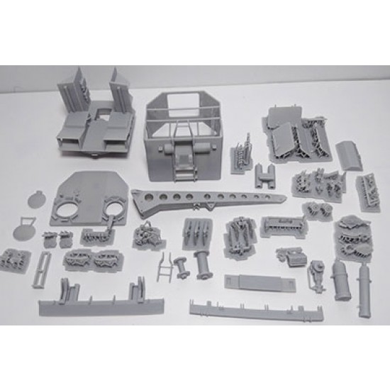 1/35 M578 Recovery Vehicle Conversion Set for Italeri M107 (M110) kit 1/35 M578 Recovery Vehicle Conversion Set for Italeri M107 (M110) kit