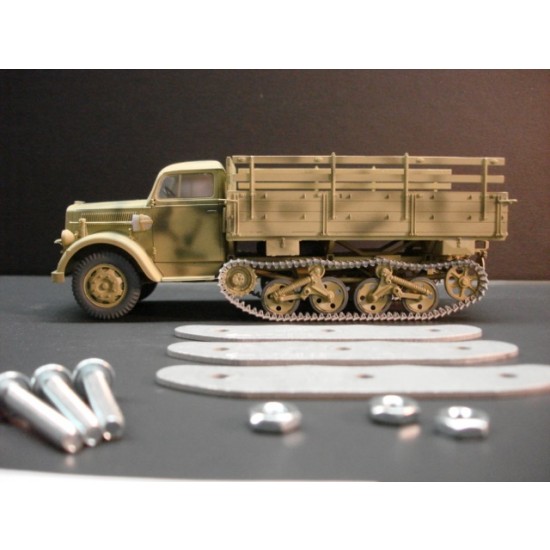 Track Links Tool for 1/35 Opel Maultier Track Links Tool for 1/35 Opel Maultier
