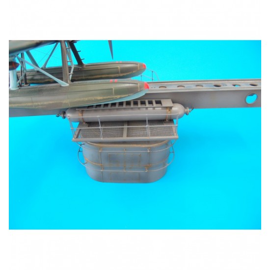 1/32 Ships Catapult for Arado Ar 196 1/32 Ships Catapult for Arado Ar 196