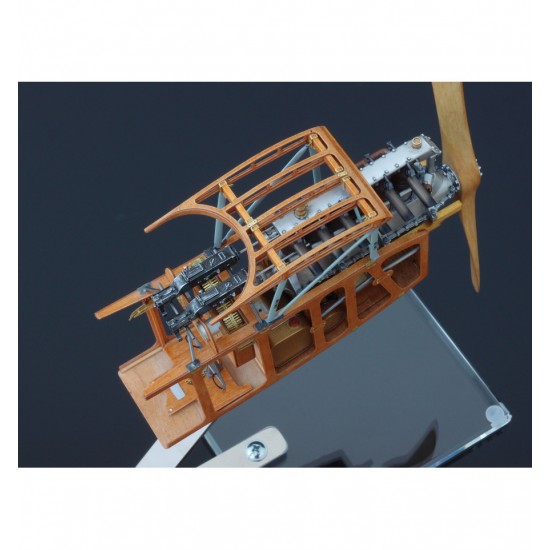 1/18 Aviatik (Berg) D.I.Austro Daimler 160 HP Engine 1/18 Aviatik (Berg) D.I.Austro Daimler 160 HP Engine