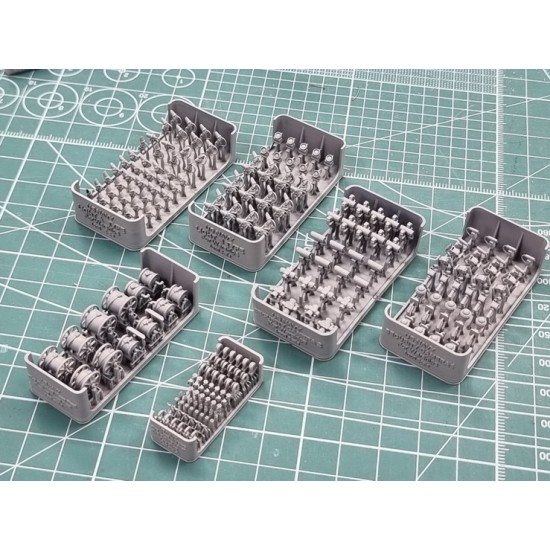 1/350 US Navy Fire Hose, Velve & Life Ring Set 1/350 US Navy Fire Hose, Velve & Life Ring Set