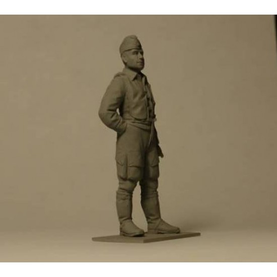 Online Shop | 1/32 German Luftwaffe Pilot w/ seat for Me 262A
