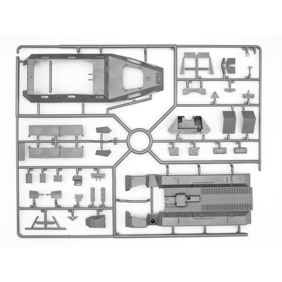 1/35 WWII German Krankenpanzerwagen Sd.Kfz.251/8 Ausf.A Ambulance 1/35 WWII German Krankenpanzerwagen Sd.Kfz.251/8 Ausf.A Ambulance