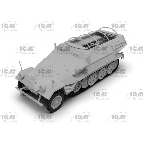 1/35 WWII German Krankenpanzerwagen Sd.Kfz.251/8 Ausf.A Ambulance 1/35 WWII German Krankenpanzerwagen Sd.Kfz.251/8 Ausf.A Ambulance
