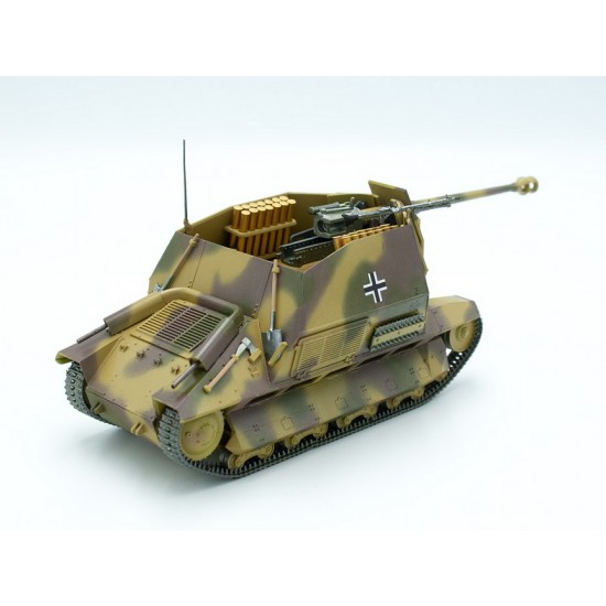 1/35 WWII German Marder I on FCM 36 Base Anti-Tank Self-Propelled Gun 1/35 WWII German Marder I on FCM 36 Base Anti-Tank Self-Propelled Gun