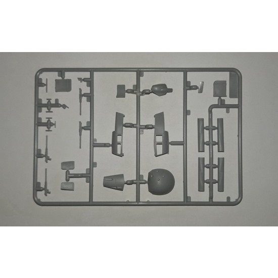 1/48 WWII German Night Fighter Ju 88 1/48 WWII German Night Fighter Ju 88