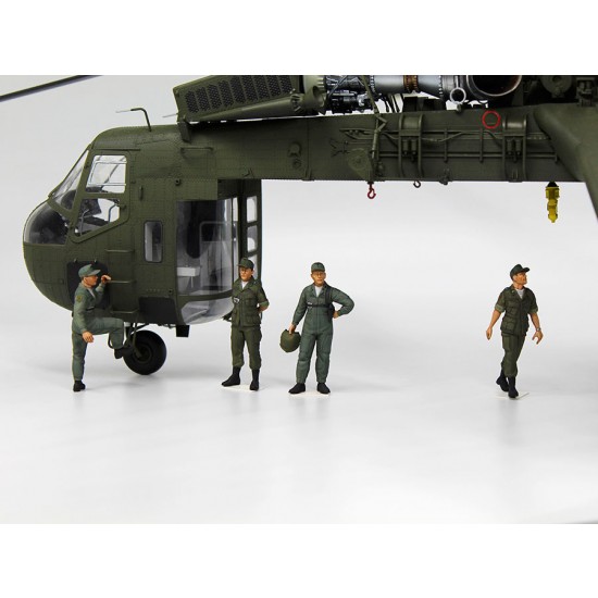 1/35 US Helicopter Pilots 1960s-1970s (4 figures) 1/35 US Helicopter Pilots 1960s-1970s (4 figures)