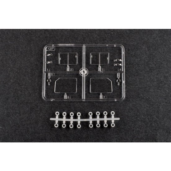 1/35 M1001 w/M790 Erector Launcher Trailer 1/35 M1001 w/M790 Erector Launcher Trailer