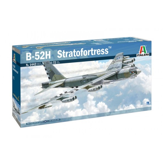 1/72 Boeing B-52H Stratofortress 1/72 Boeing B-52H Stratofortress