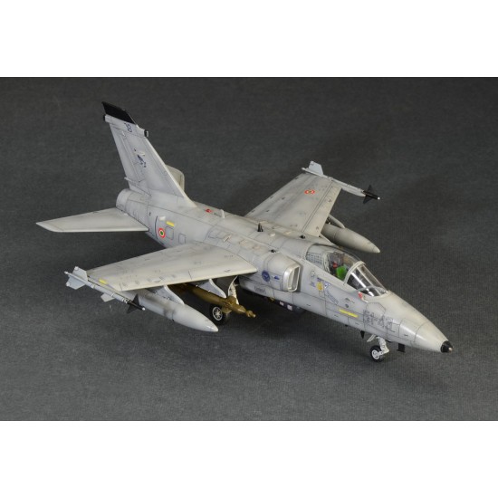 1/72 AMX Ghibli Single-engine Ground Attack Aircraft 1/72 AMX Ghibli Single-engine Ground Attack Aircraft