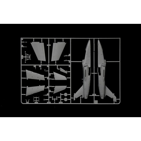 1/72 AMX Ghibli Single-engine Ground Attack Aircraft 1/72 AMX Ghibli Single-engine Ground Attack Aircraft