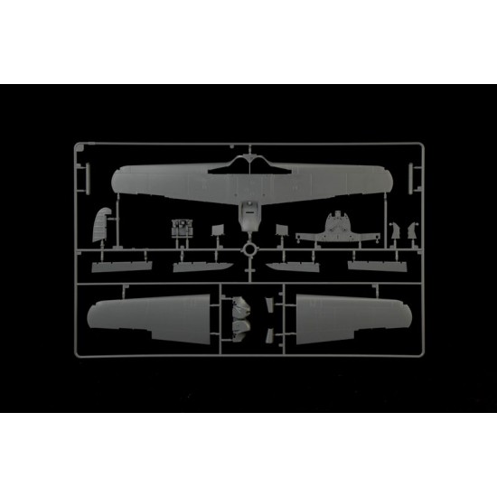 1/32 Macchi MC.202 Folgore Fighter 1/32 Macchi MC.202 Folgore Fighter