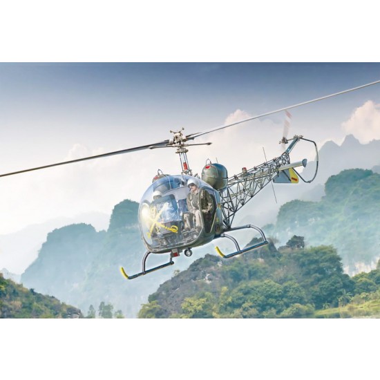 1/48 Korean War Bell OH-13 Sioux 1/48 Korean War Bell OH-13 Sioux
