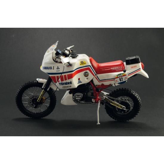 1/9 Yamaha Tenere 660cc 1986 Paris-Dakar Version 1/9 Yamaha Tenere 660cc 1986 Paris-Dakar Version