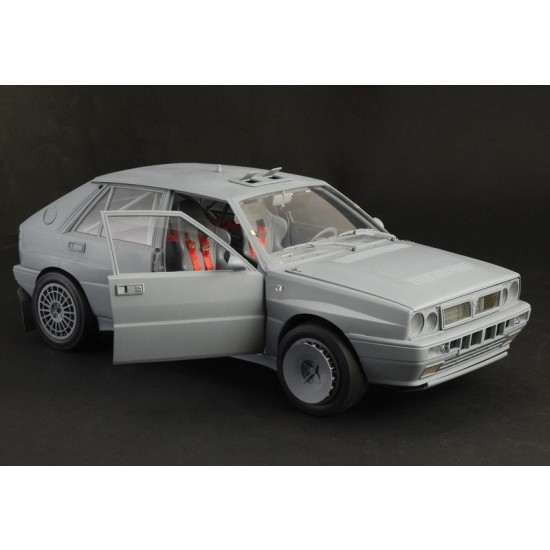 1/12 Lancia Delta HF Integrale 16V 1/12 Lancia Delta HF Integrale 16V